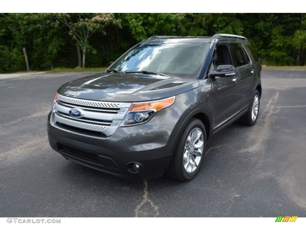 2015 Explorer XLT - Magnetic / Medium Light Stone photo #1