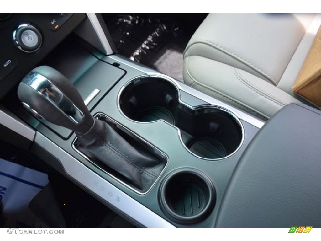 2015 Explorer XLT - Magnetic / Medium Light Stone photo #28