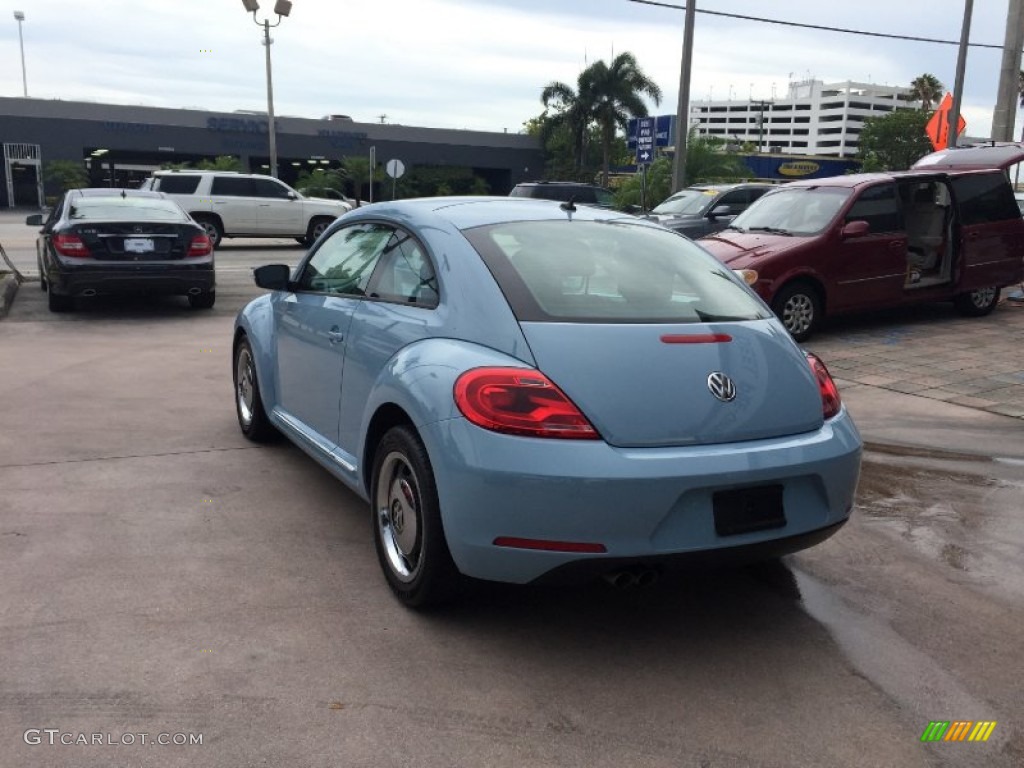 2012 Beetle 2.5L - Denim Blue / Titan Black photo #3