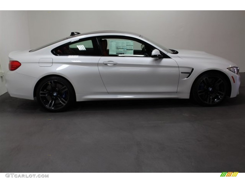 Alpine White 2015 BMW M4 Coupe Exterior Photo #104394051