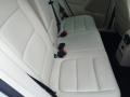 Candy White - Tiguan SE Photo No. 11