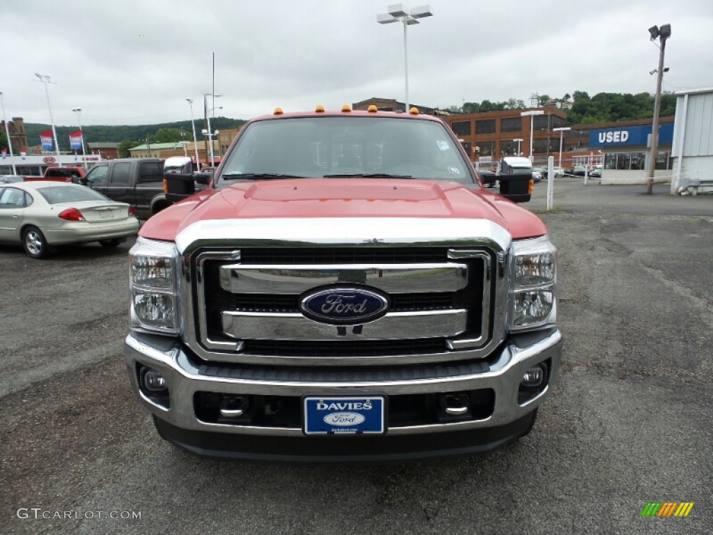 2015 F350 Super Duty Lariat Crew Cab 4x4 DRW - Vermillion Red / Black photo #7