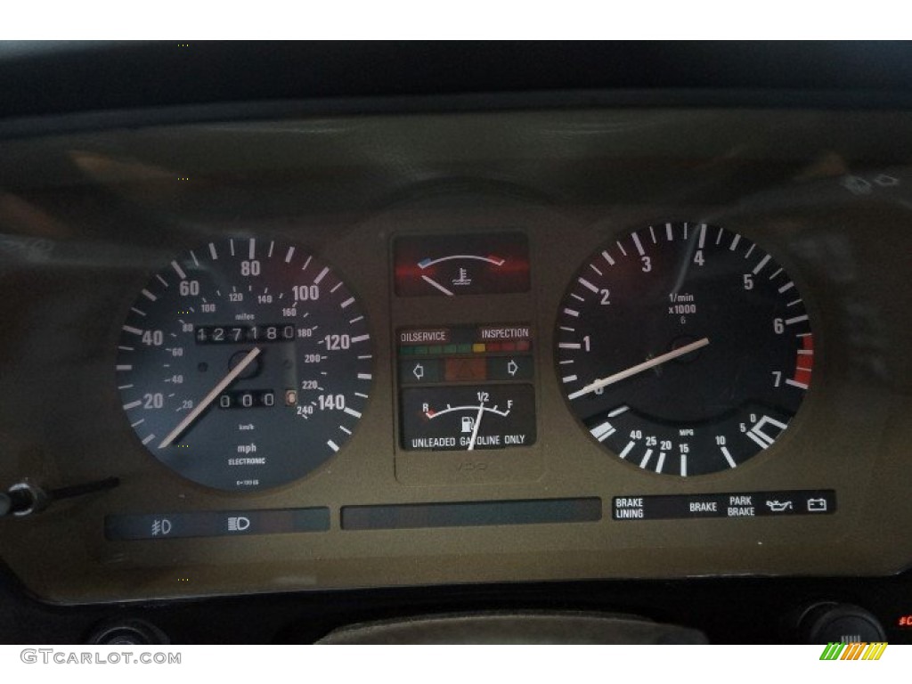 1984 BMW 6 Series 633CSi Gauges Photo #104402302