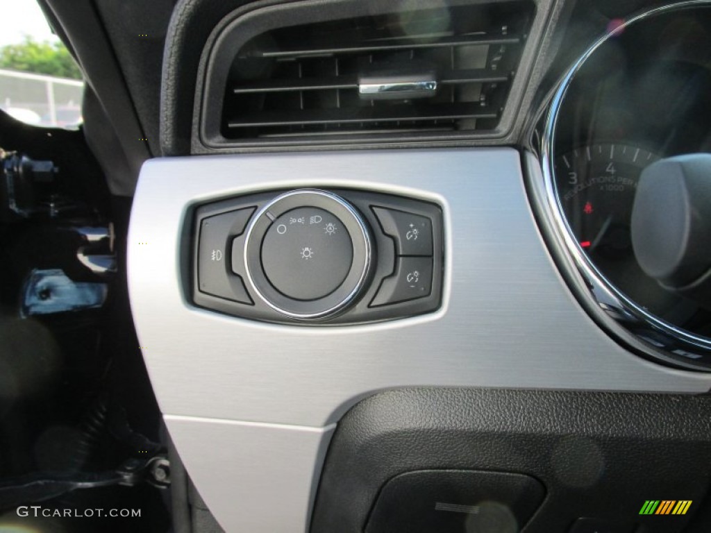 2015 Mustang GT Premium Coupe - Black / Ebony photo #30