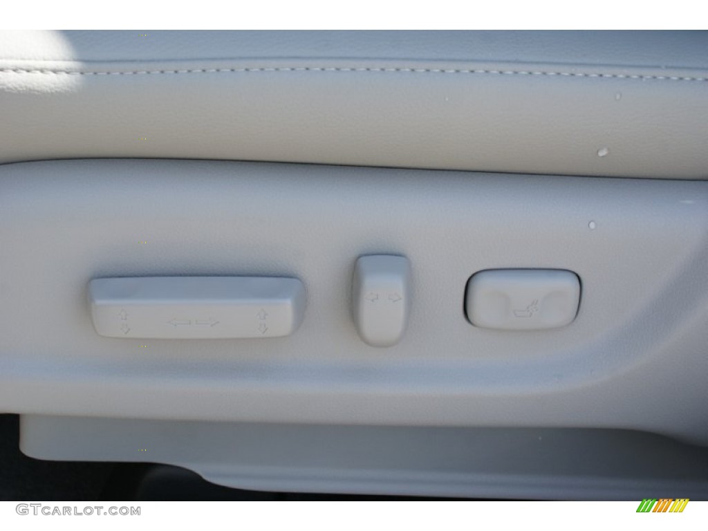 2016 Graphite Luster Metallic Acura RDX Technology AWD 104381352 Photo