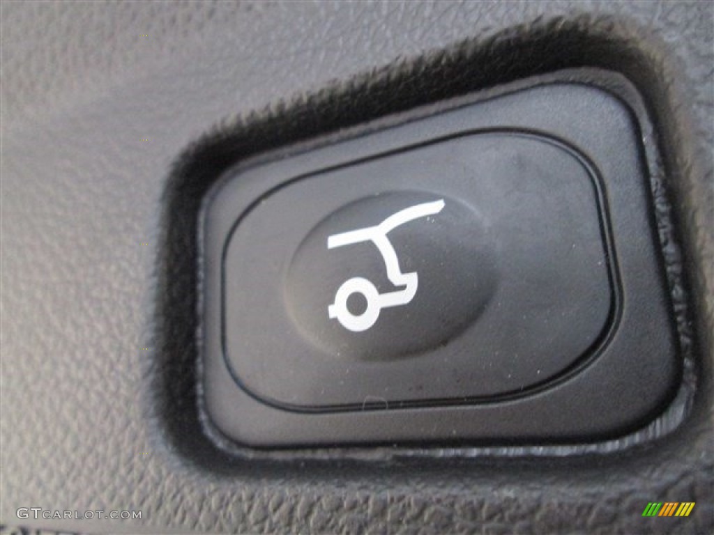 2015 Explorer Sport 4WD - Ingot Silver / Sport Charcoal Black photo #16