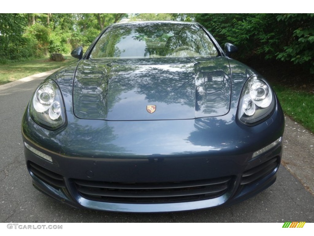 2015 Panamera  - Yachting Blue Metallic / Luxor Beige photo #6
