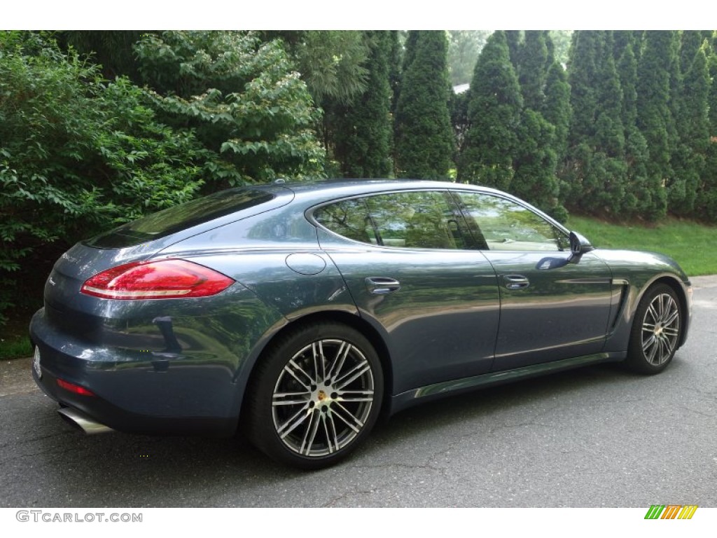2015 Panamera  - Yachting Blue Metallic / Luxor Beige photo #9