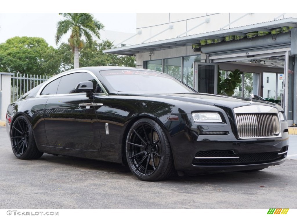Diamond Black 2015 Rolls-Royce Wraith Standard Wraith Model Exterior Photo #104429672