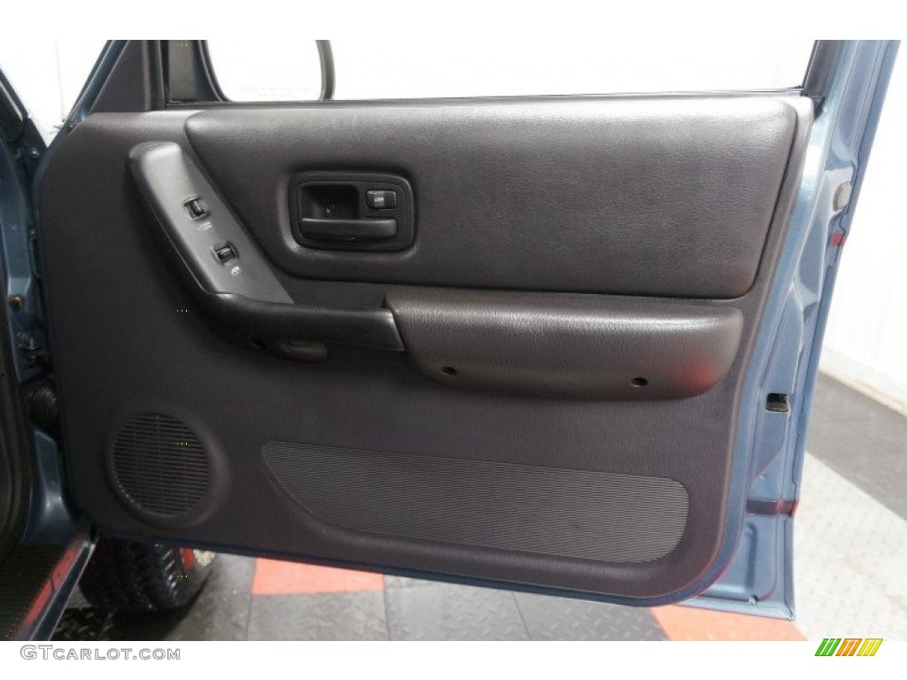 1999 Cherokee Sport 4x4 - Gunmetal Pearl / Agate photo #17