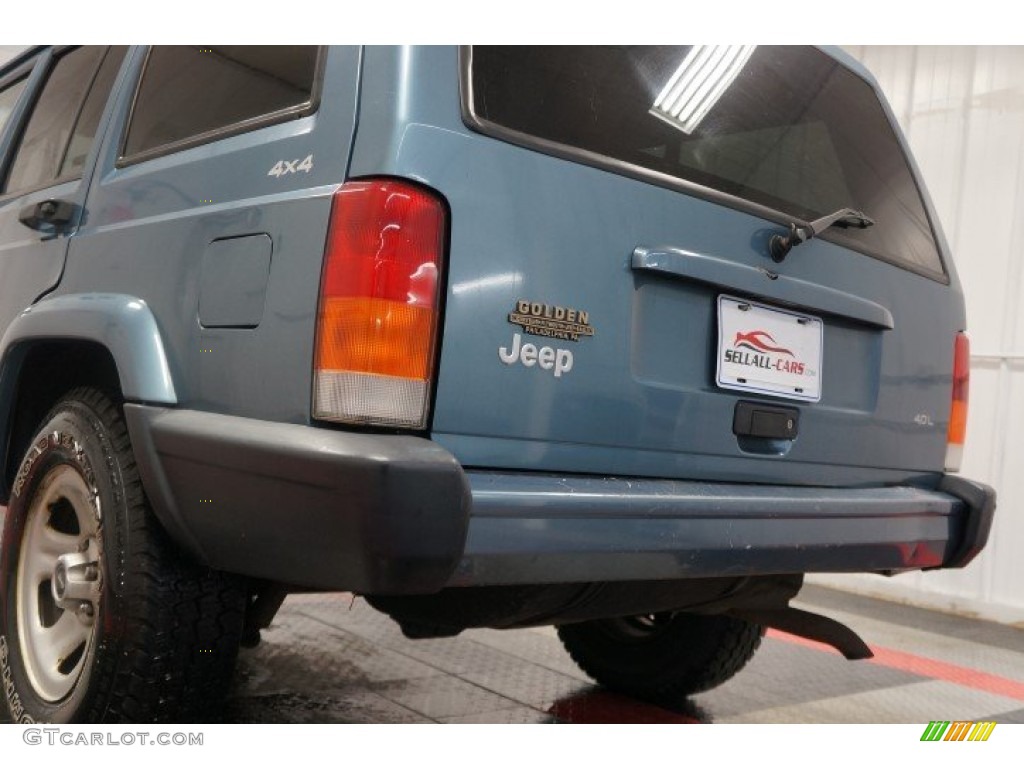 1999 Cherokee Sport 4x4 - Gunmetal Pearl / Agate photo #53