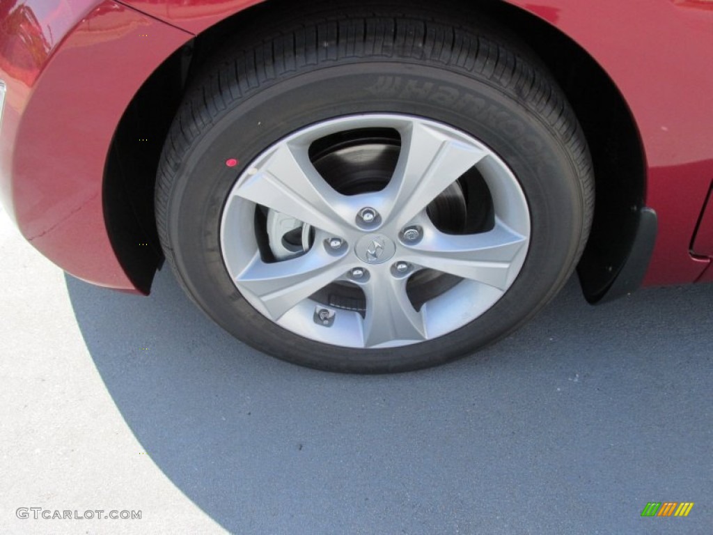 2016 Elantra Value Edition - Red / Black photo #11
