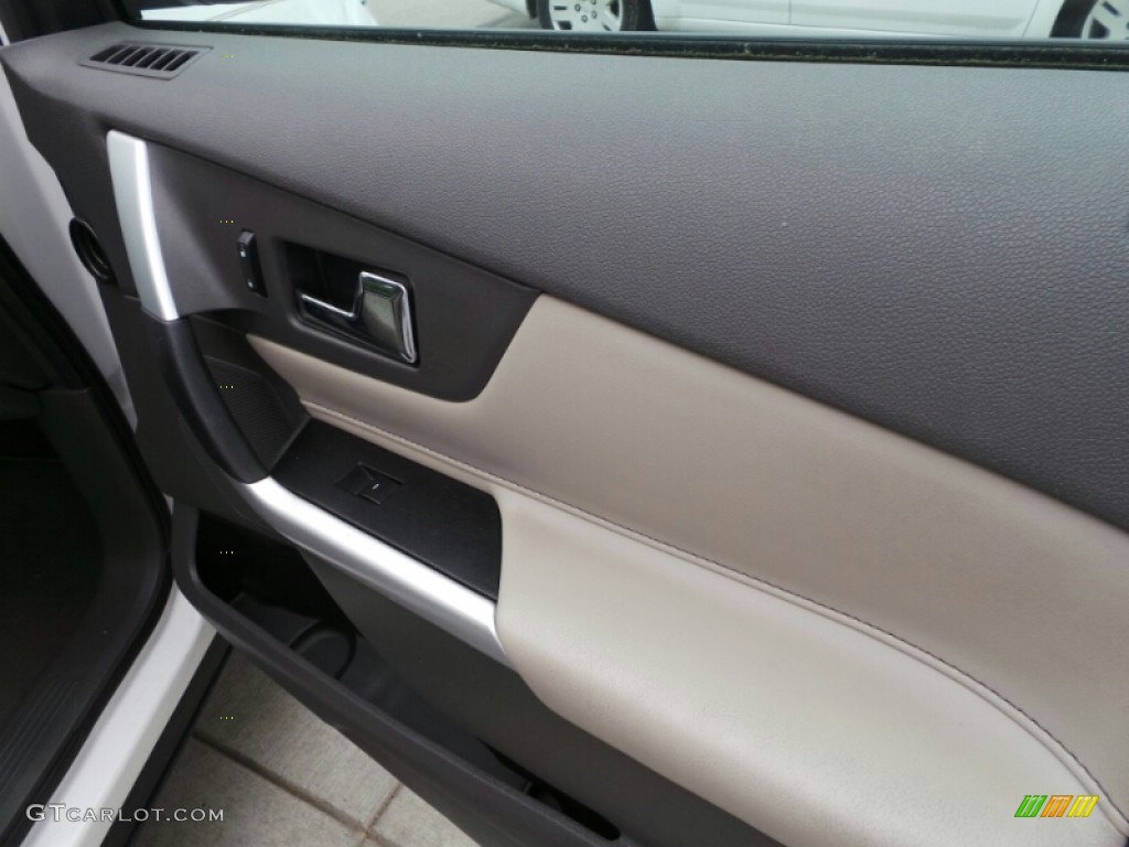 2012 Edge SEL AWD - White Platinum Metallic Tri-Coat / Medium Light Stone photo #8