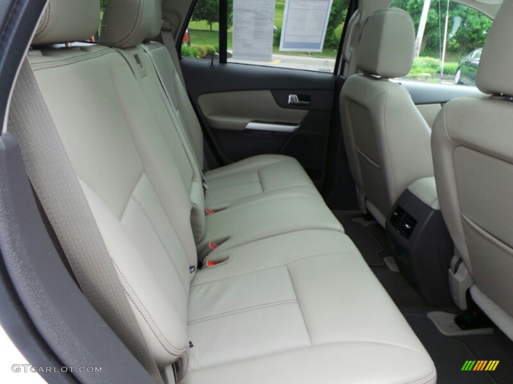2012 Edge SEL AWD - White Platinum Metallic Tri-Coat / Medium Light Stone photo #10