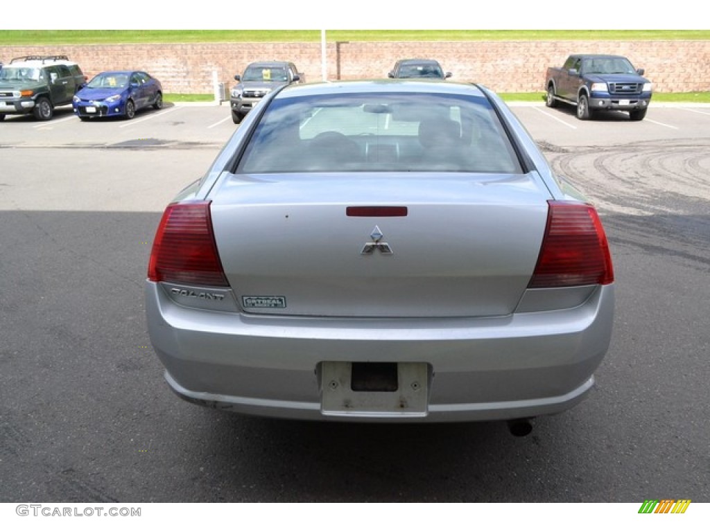 2006 Galant ES - Liquid Silver Metallic / Gray photo #3