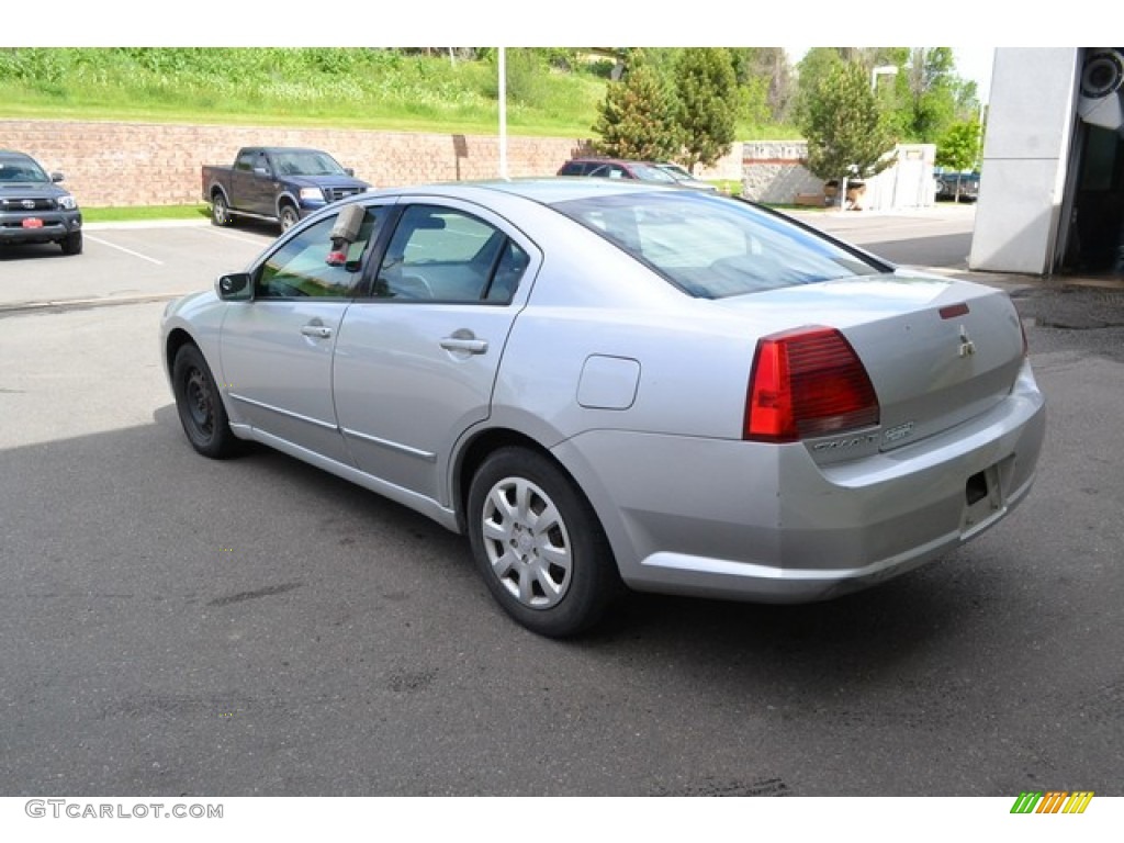 2006 Galant ES - Liquid Silver Metallic / Gray photo #4