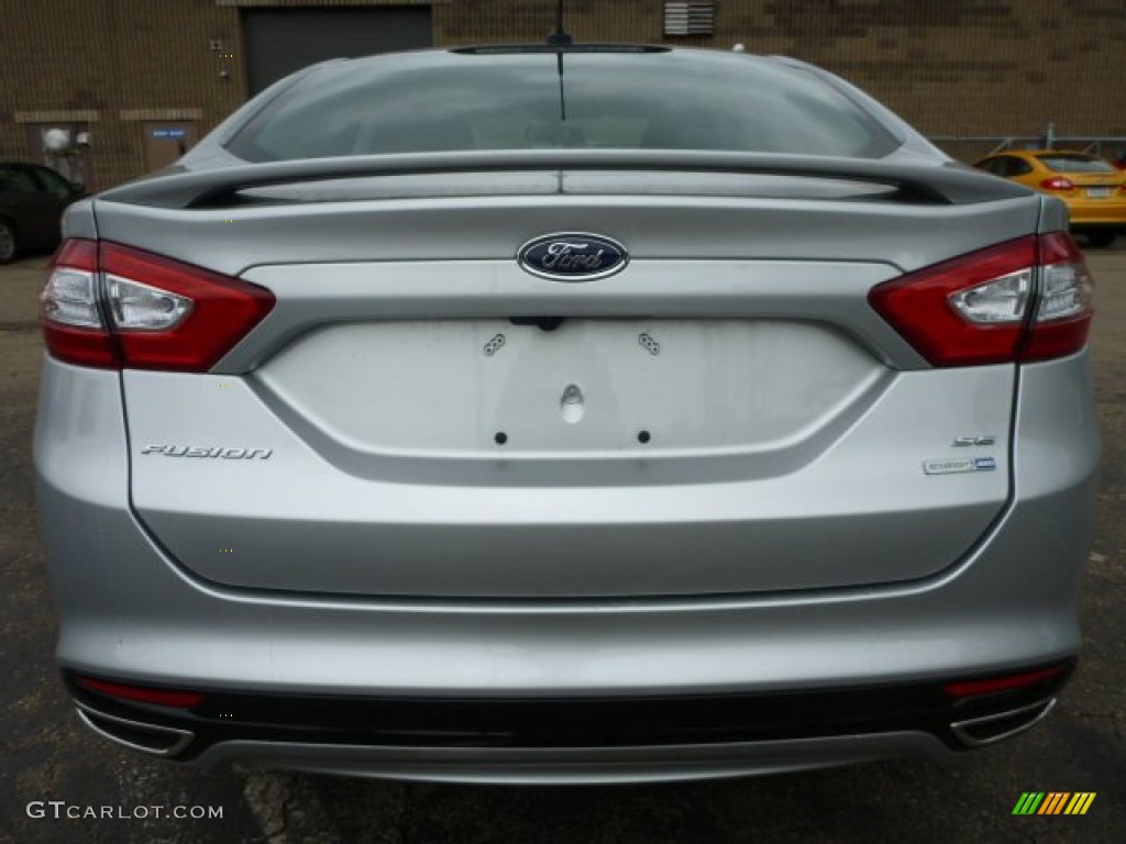 2016 Fusion SE AWD - Ingot Silver Metallic / Charcoal Black photo #3