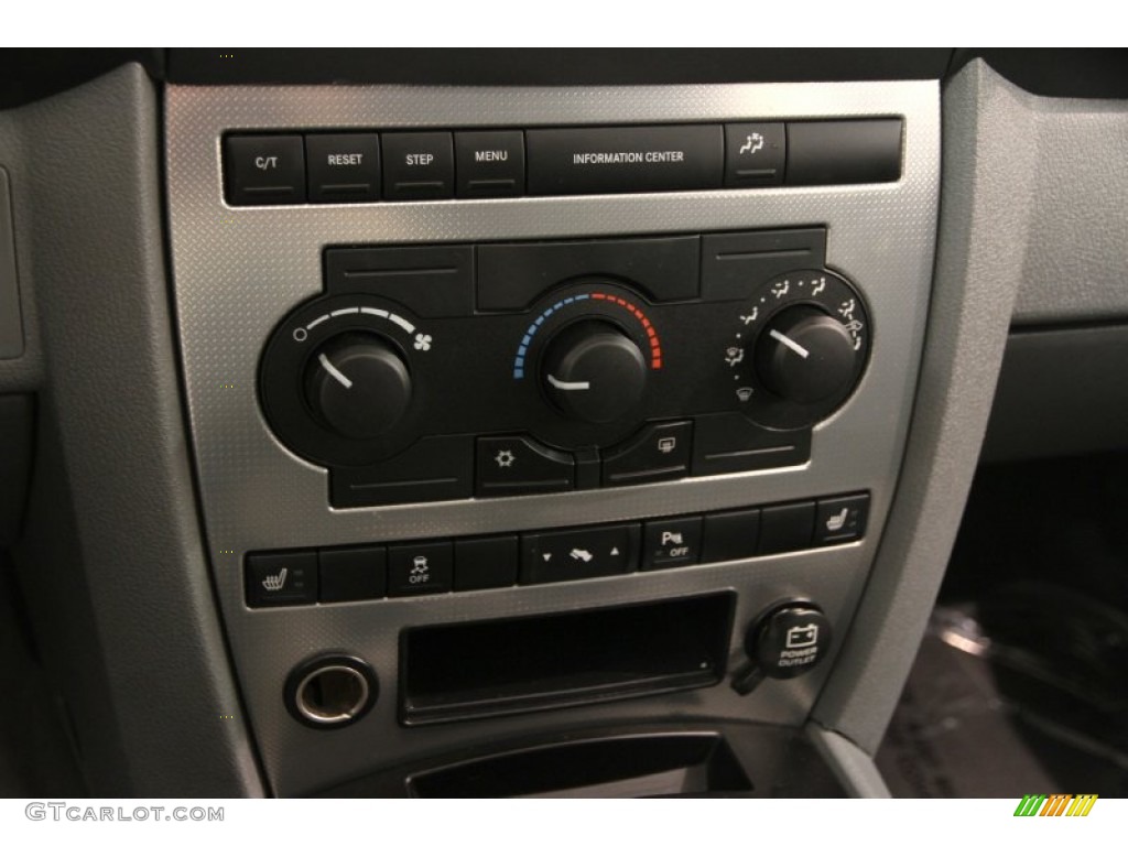 2006 Commander 4x4 - Black / Medium Slate Gray photo #10