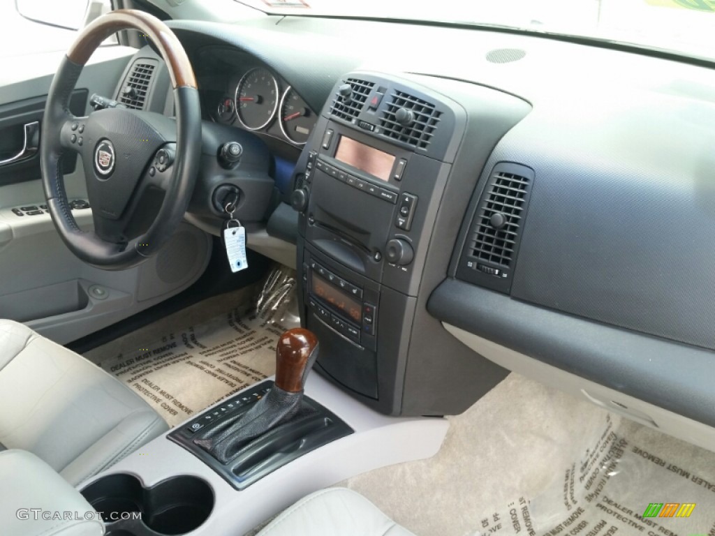 2005 CTS Sedan - Light Platinum / Light Gray/Ebony photo #12