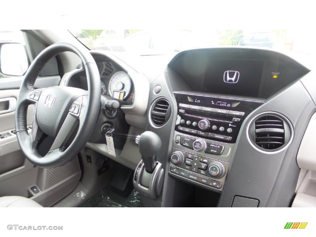 2015 Pilot EX-L 4WD - Crystal Black Pearl / Gray photo #19