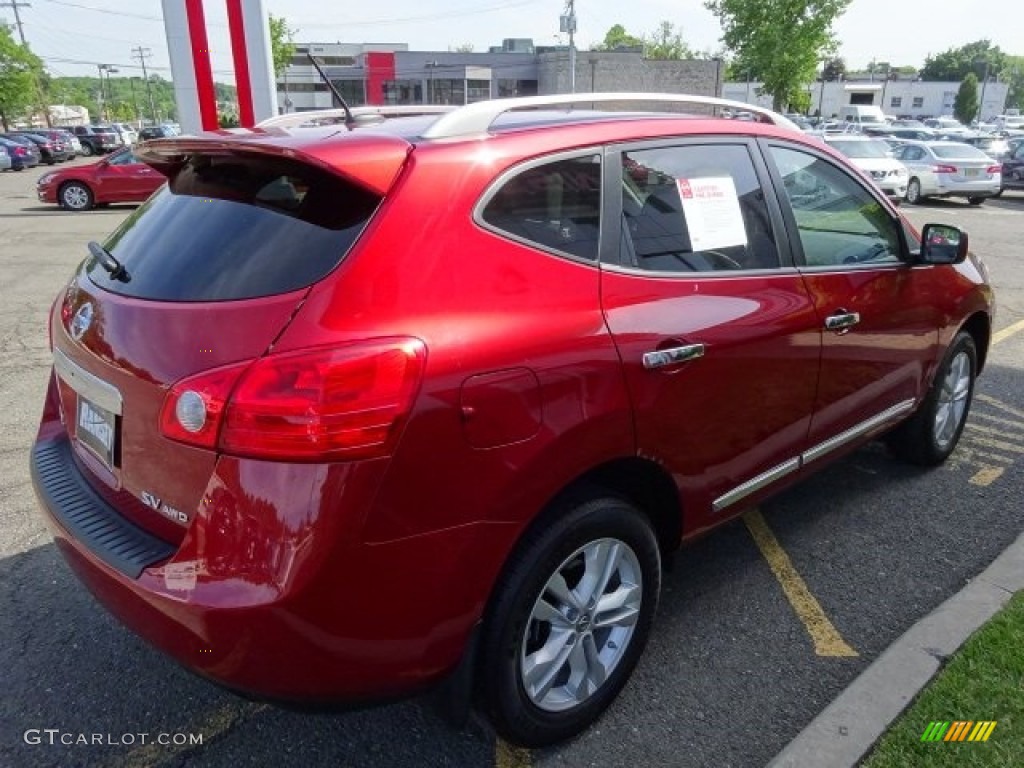 2012 Rogue SV AWD - Cayenne Red / Gray photo #5