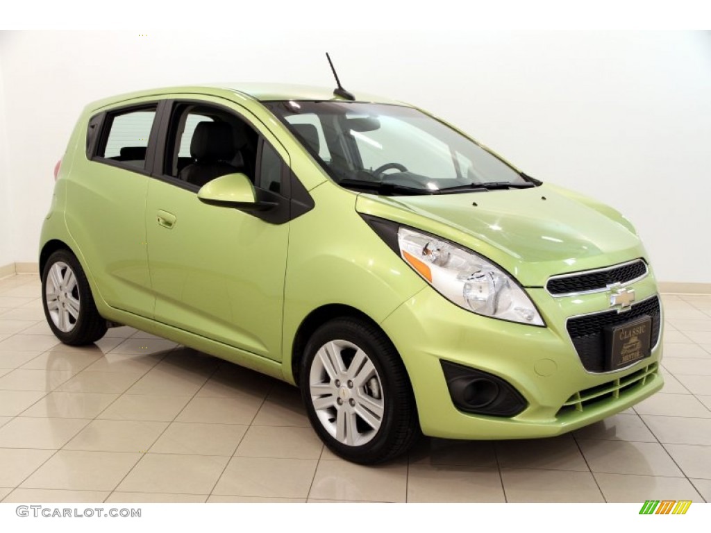 2013 Spark LT - Jalapeno (Green) / Green/Green photo #1