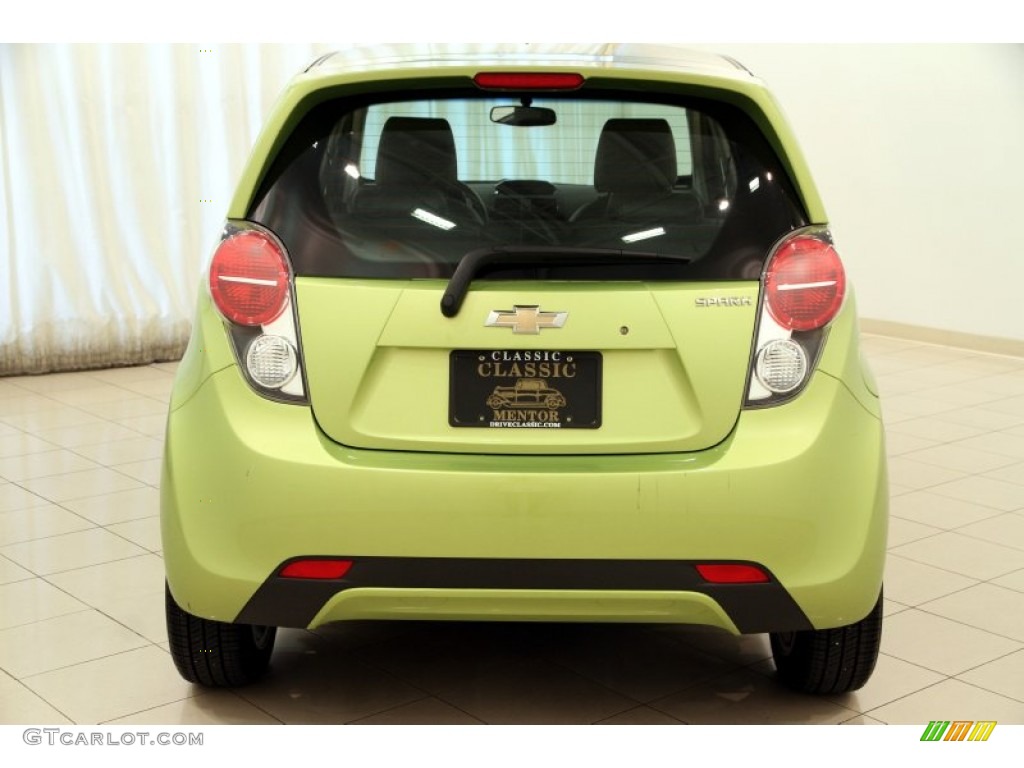 2013 Spark LT - Jalapeno (Green) / Green/Green photo #15