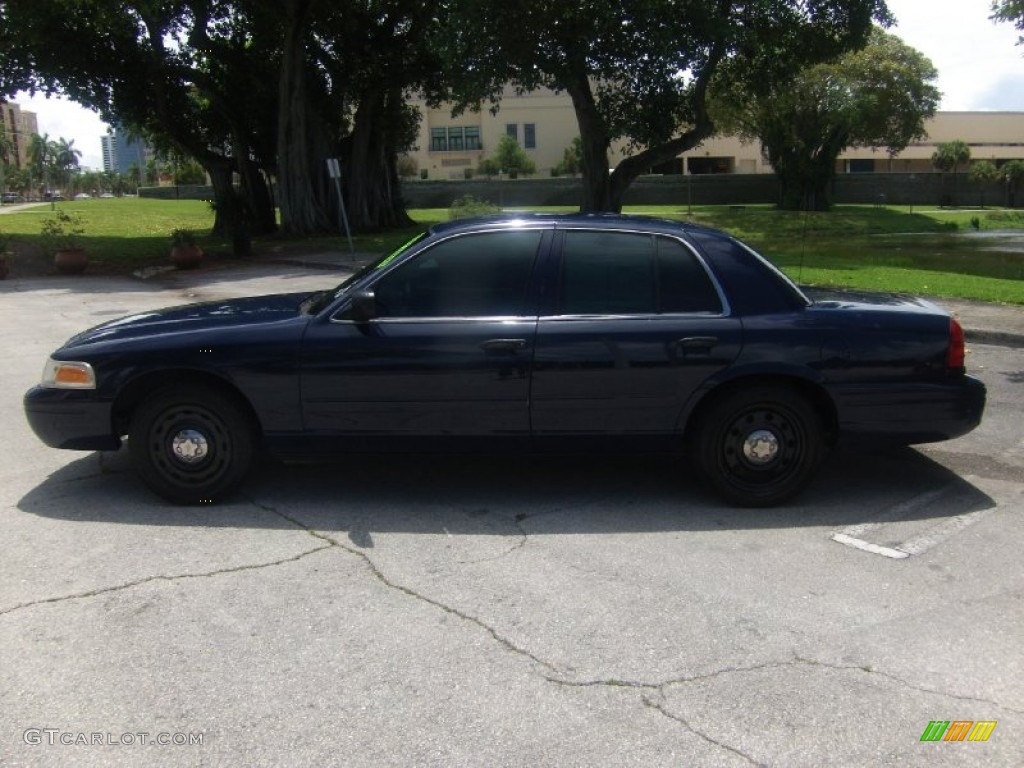 2005 Crown Victoria Police Interceptor - Dark Blue Pearl Metallic / Dark Charcoal photo #2
