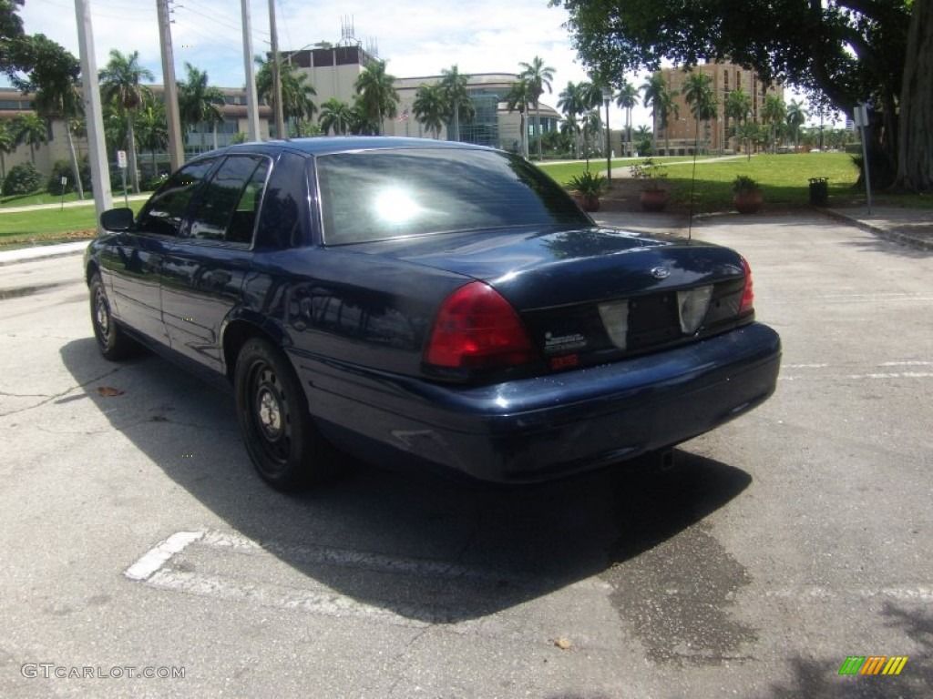 2005 Crown Victoria Police Interceptor - Dark Blue Pearl Metallic / Dark Charcoal photo #3
