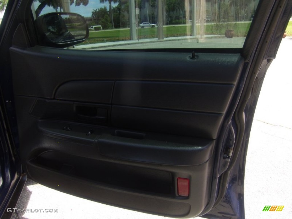 2005 Crown Victoria Police Interceptor - Dark Blue Pearl Metallic / Dark Charcoal photo #18
