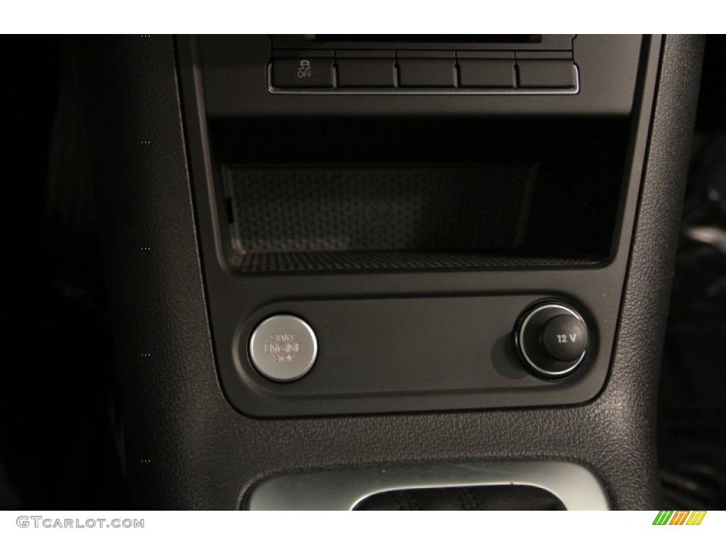 2012 Tiguan SEL 4Motion - Deep Black Metallic / Black photo #13