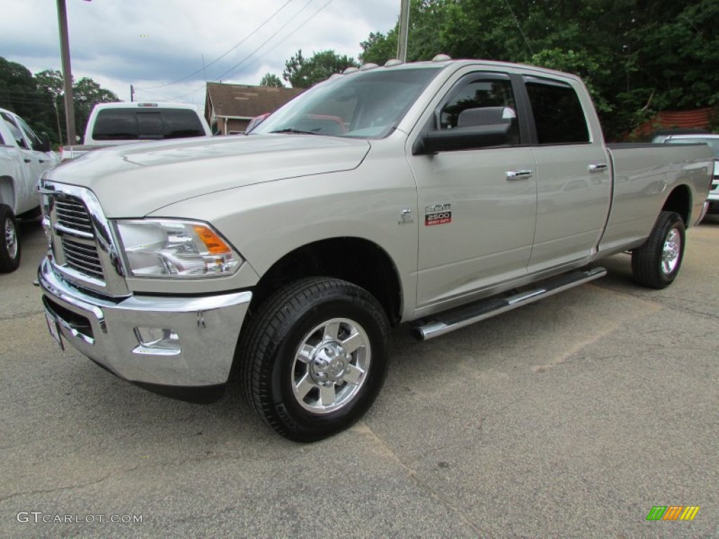 2010 Ram 2500 Laramie Crew Cab 4x4 - Austin Tan Pearl / Light Pebble Beige/Bark Brown photo #3