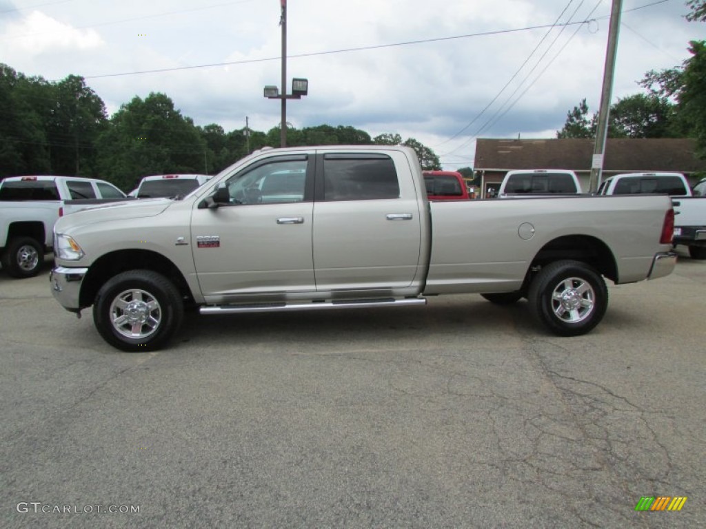 2010 Ram 2500 Laramie Crew Cab 4x4 - Austin Tan Pearl / Light Pebble Beige/Bark Brown photo #4