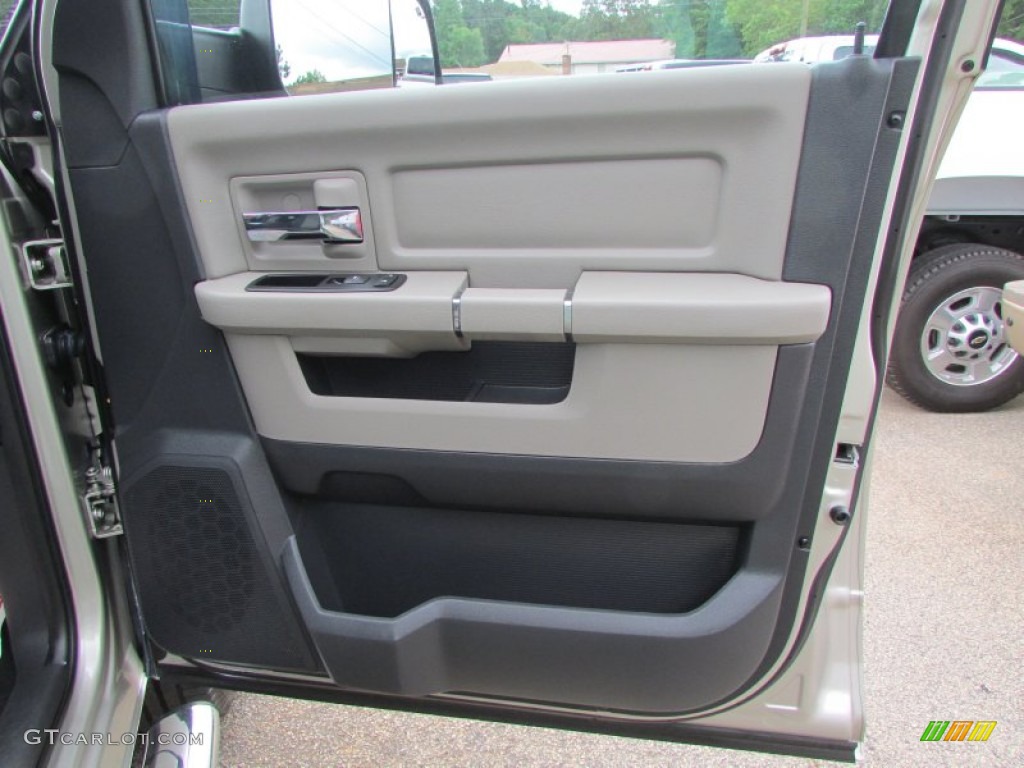 2010 Ram 2500 Laramie Crew Cab 4x4 - Austin Tan Pearl / Light Pebble Beige/Bark Brown photo #19