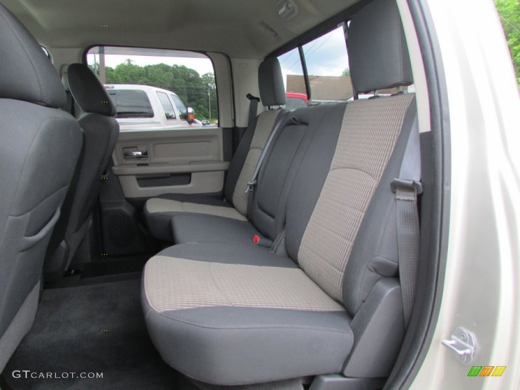 2010 Ram 2500 Laramie Crew Cab 4x4 - Austin Tan Pearl / Light Pebble Beige/Bark Brown photo #43