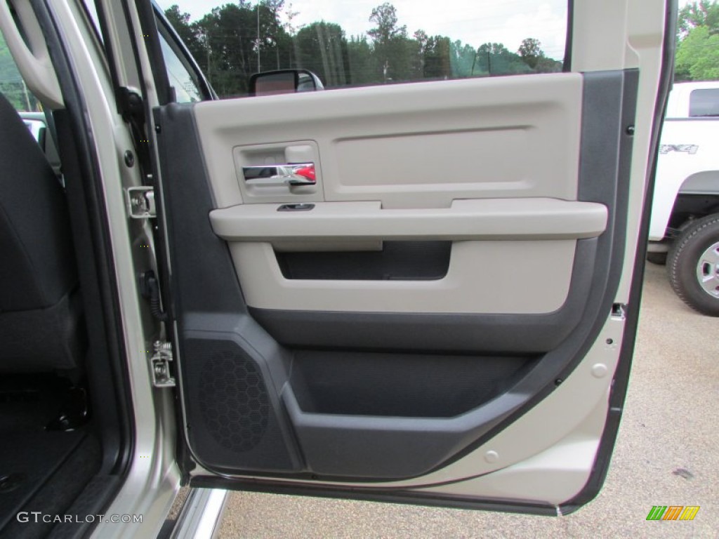 2010 Ram 2500 Laramie Crew Cab 4x4 - Austin Tan Pearl / Light Pebble Beige/Bark Brown photo #45