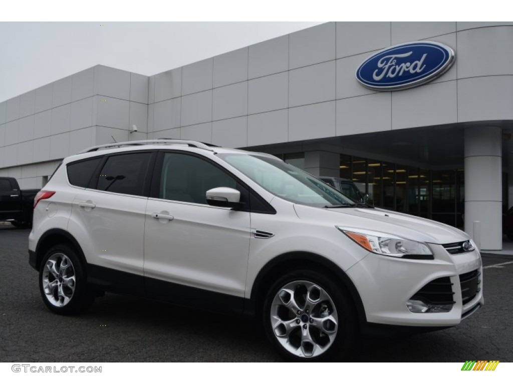 White Platinum Metallic Tri-Coat Ford Escape