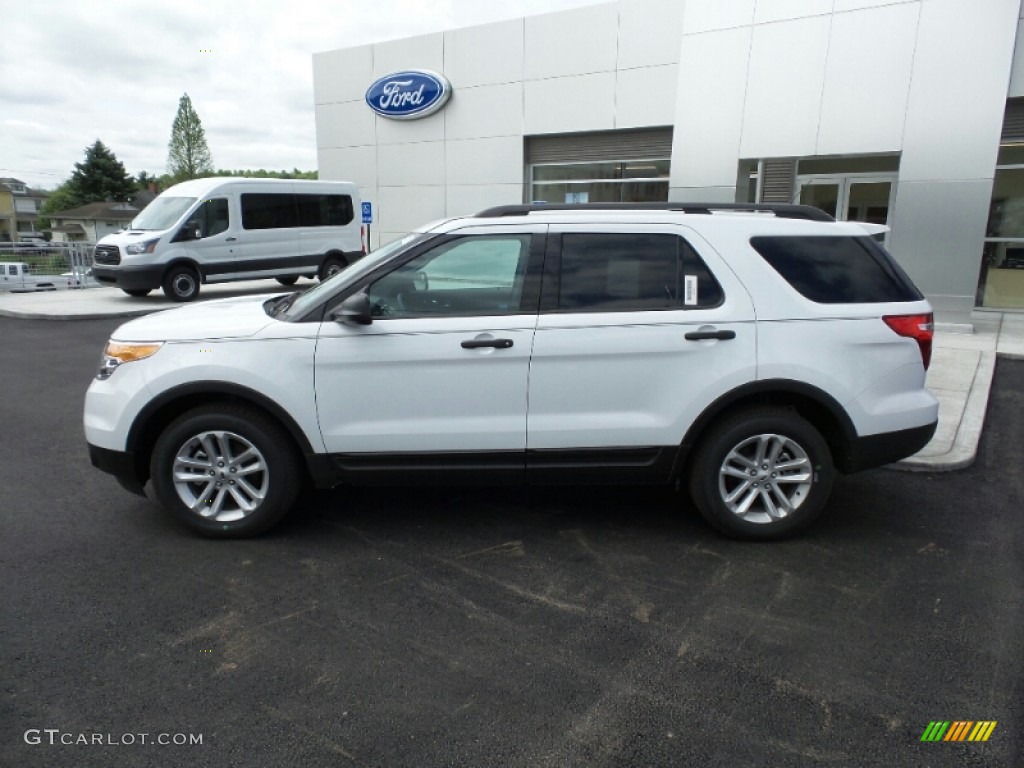 2015 Explorer 4WD - Oxford White / Medium Light Stone photo #2
