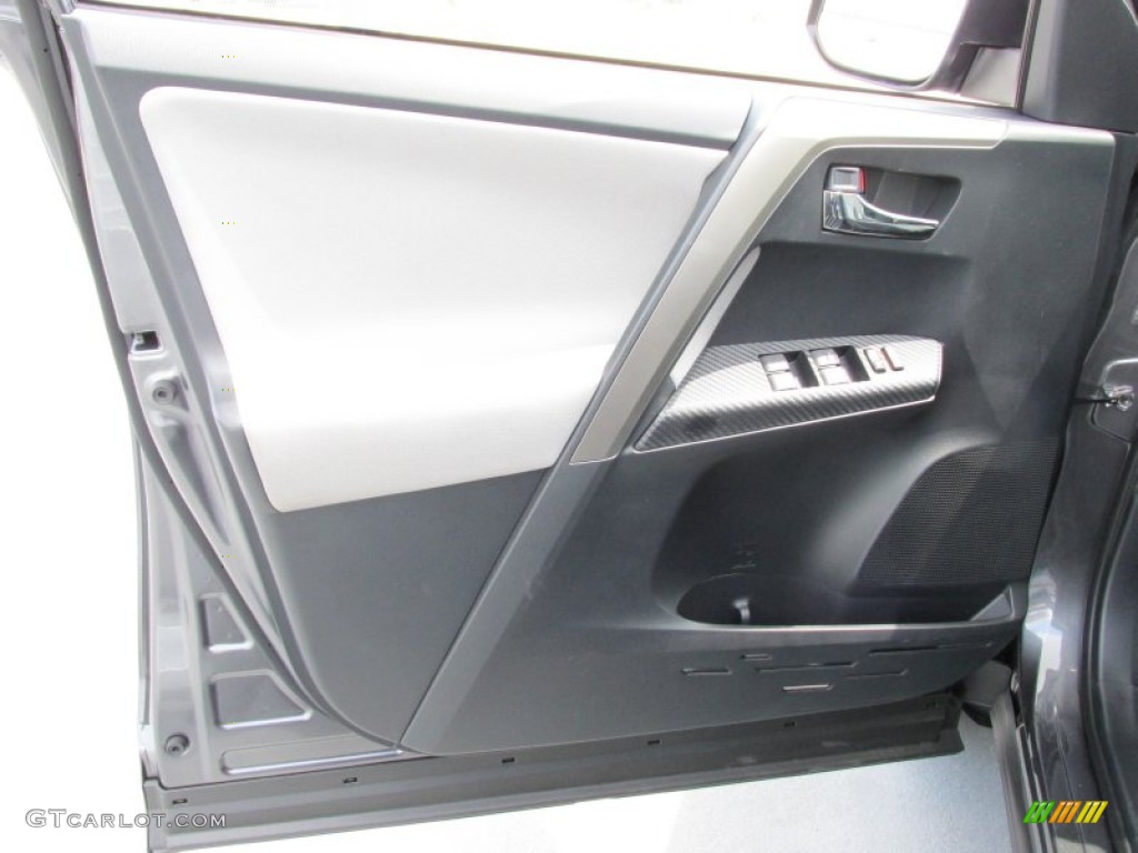 2015 RAV4 XLE - Magnetic Gray Metallic / Ash photo #19