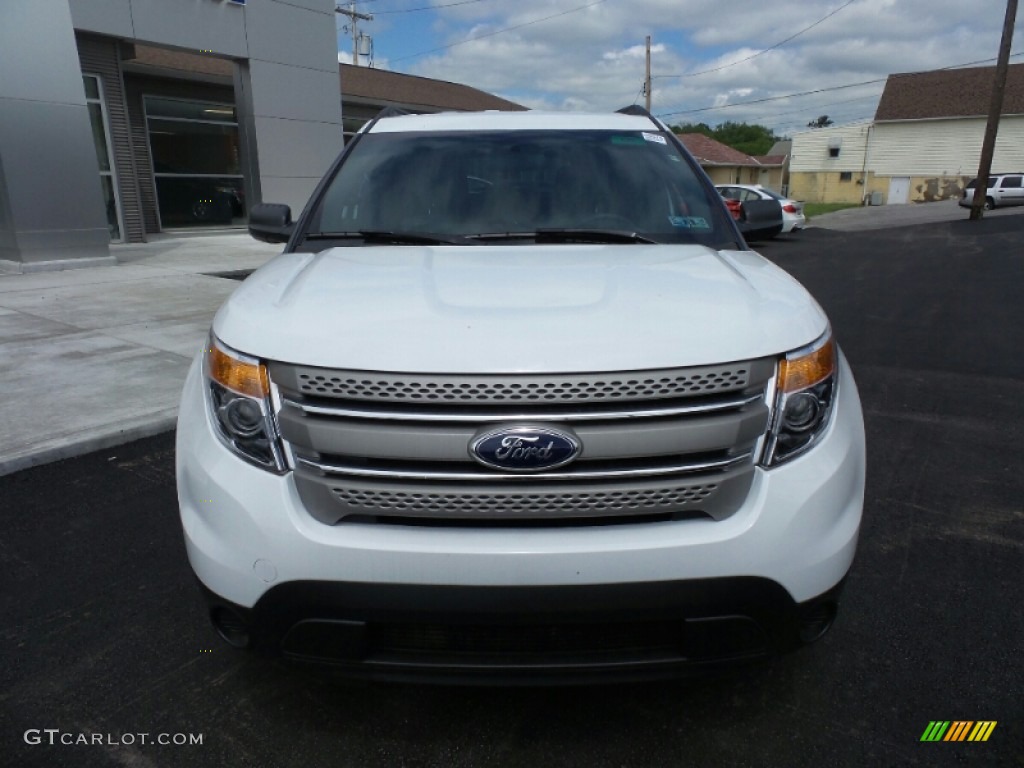 2015 Explorer 4WD - Oxford White / Medium Light Stone photo #9