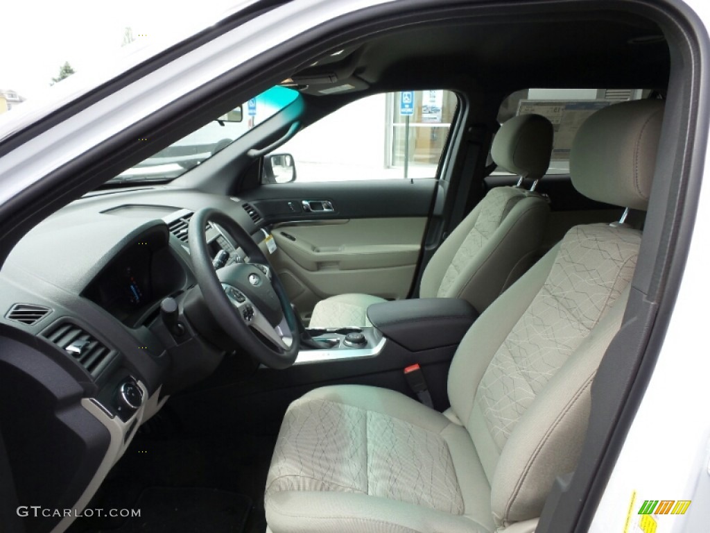 2015 Explorer 4WD - Oxford White / Medium Light Stone photo #10