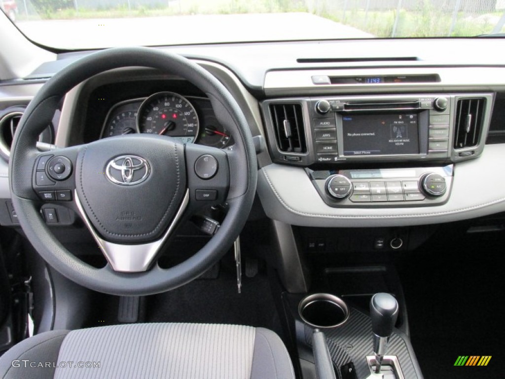 2015 RAV4 XLE - Magnetic Gray Metallic / Ash photo #24