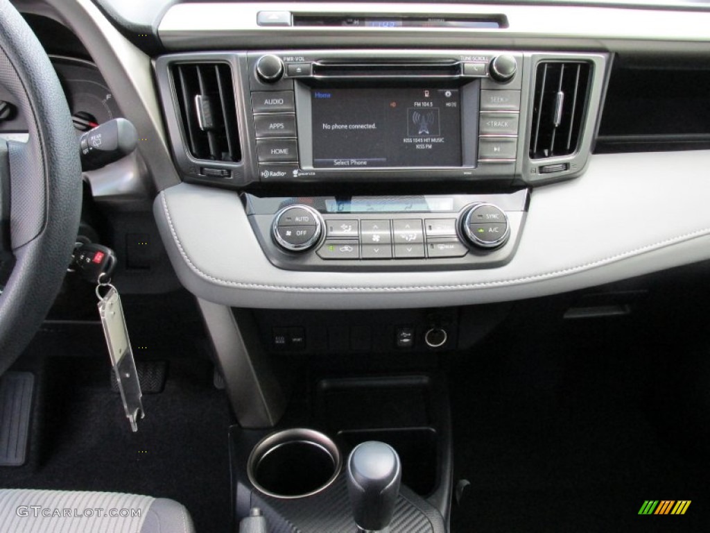 2015 RAV4 XLE - Magnetic Gray Metallic / Ash photo #25