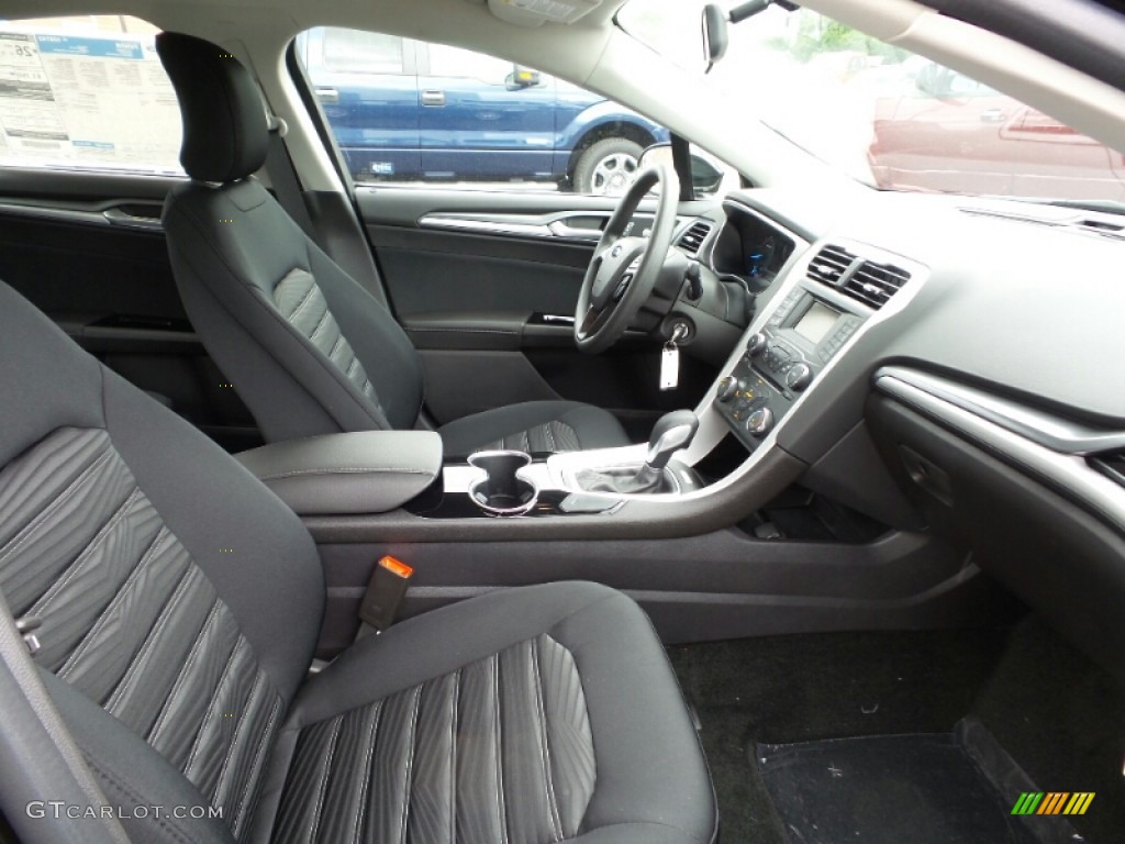 2016 Fusion SE - Shadow Black / Charcoal Black photo #8