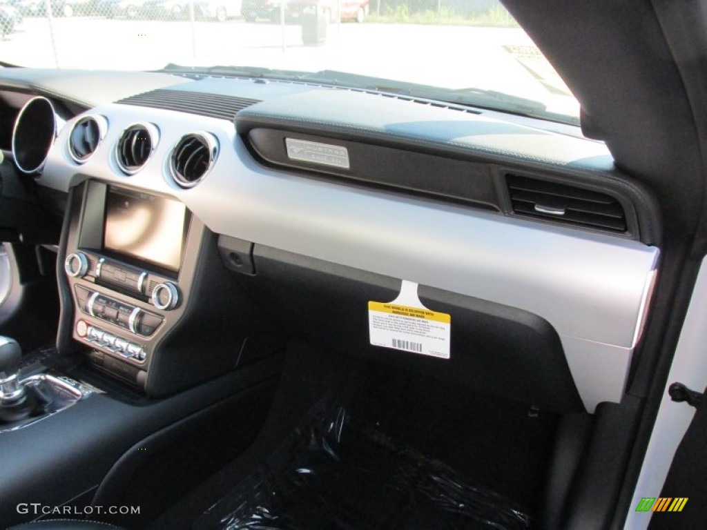 2015 Mustang GT Premium Coupe - Oxford White / Ebony photo #17