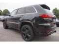 Brilliant Black Crystal Pearl - Grand Cherokee Altitude Photo No. 2