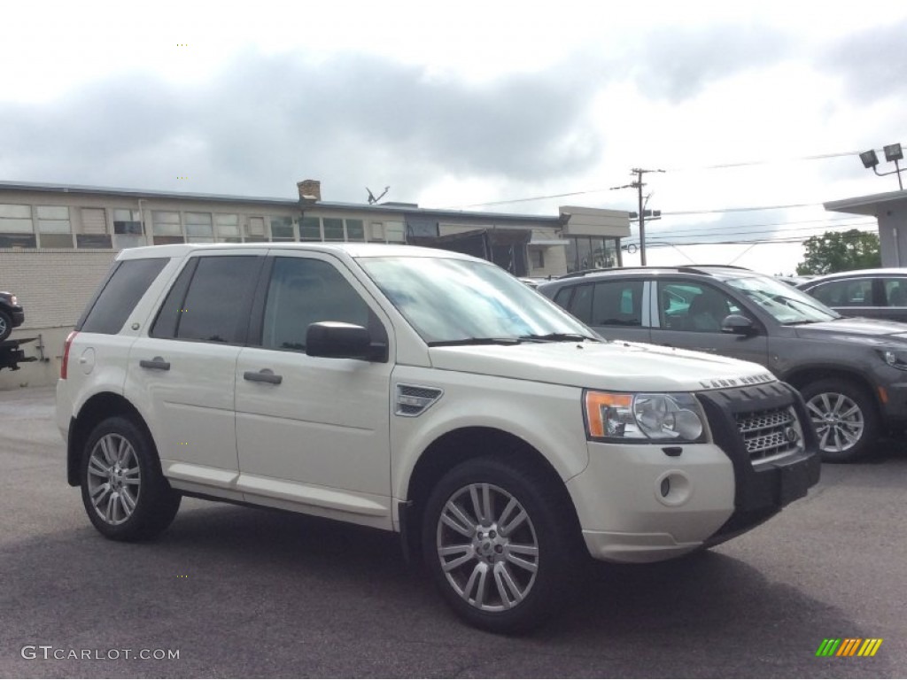 2010 LR2 HSE - Alaska White / Ebony photo #3