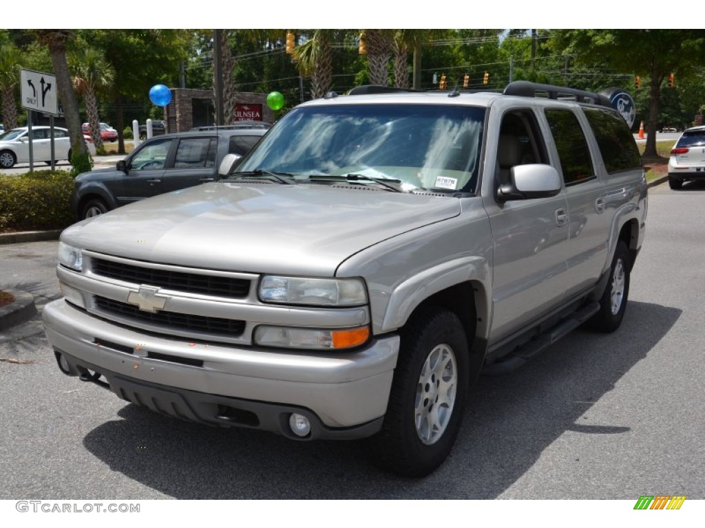 2005 Suburban 1500 Z71 4x4 - Sandstone Metallic / Tan/Neutral photo #2