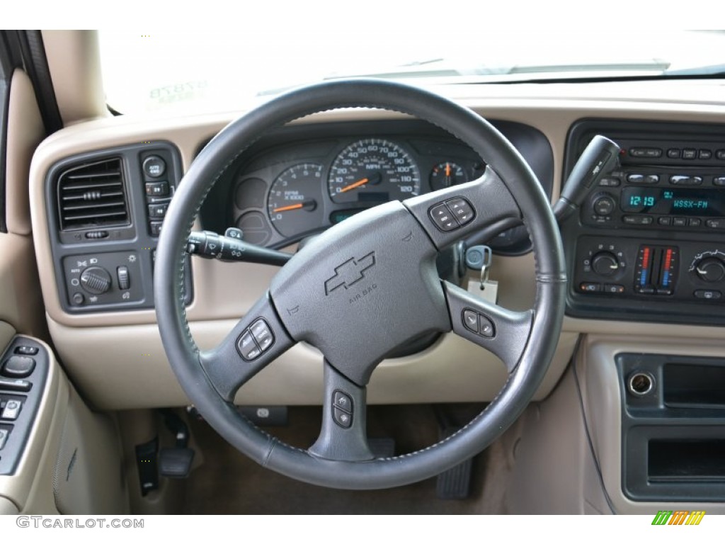 2005 Suburban 1500 Z71 4x4 - Sandstone Metallic / Tan/Neutral photo #10