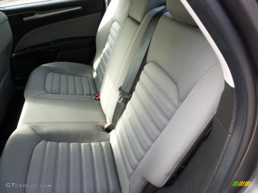 2013 Fusion S - Sterling Gray Metallic / Earth Gray photo #16